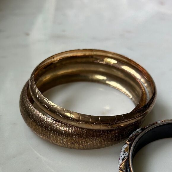 Vintage copper bangle set - Picture 15 of 16
